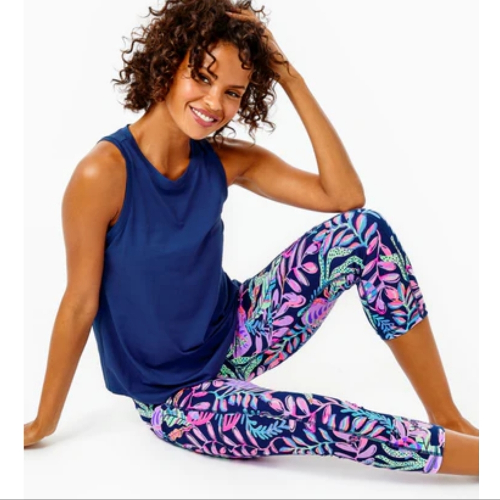 Lilly Pulitzer Luxletic Weekender High-Rise Crop Leggings